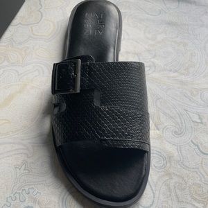 Brand new in box Naturalizer black Faryn sandal- 6.5 W